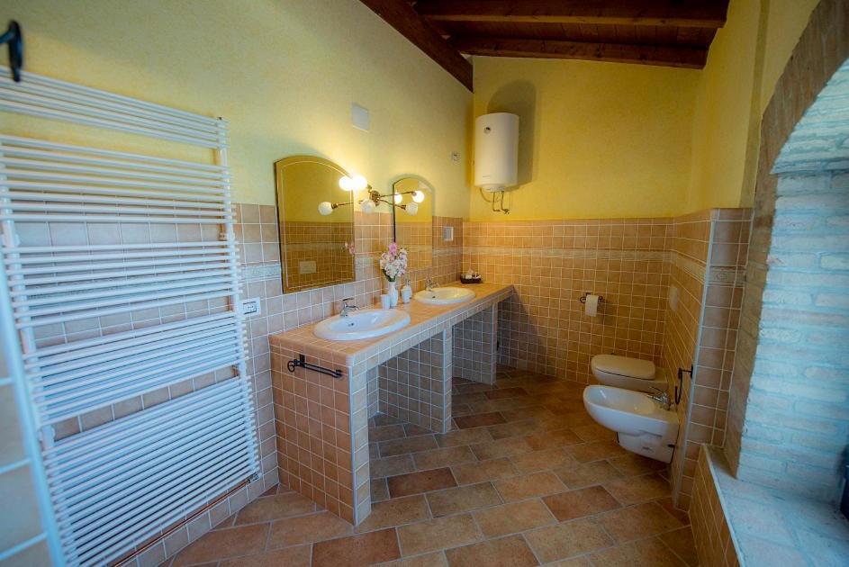 Bed and Breakfast Fattoria Branciana Rossena Exteriér fotografie